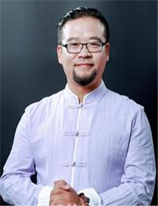 王鏻