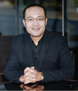 李小雄