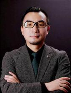 李玮东