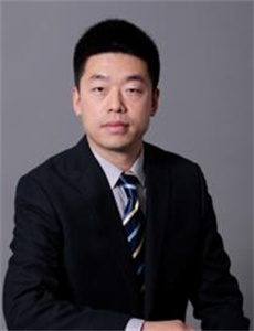 王占强